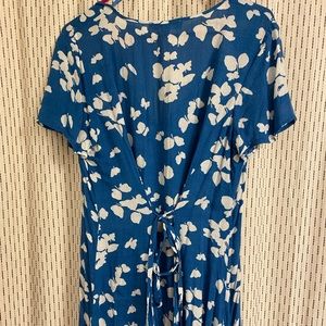 Floral Patterned Button-down Dress
